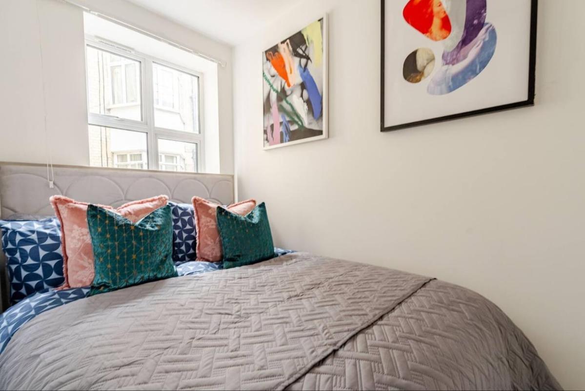 Exquisite 5 Bed Penthouse * London